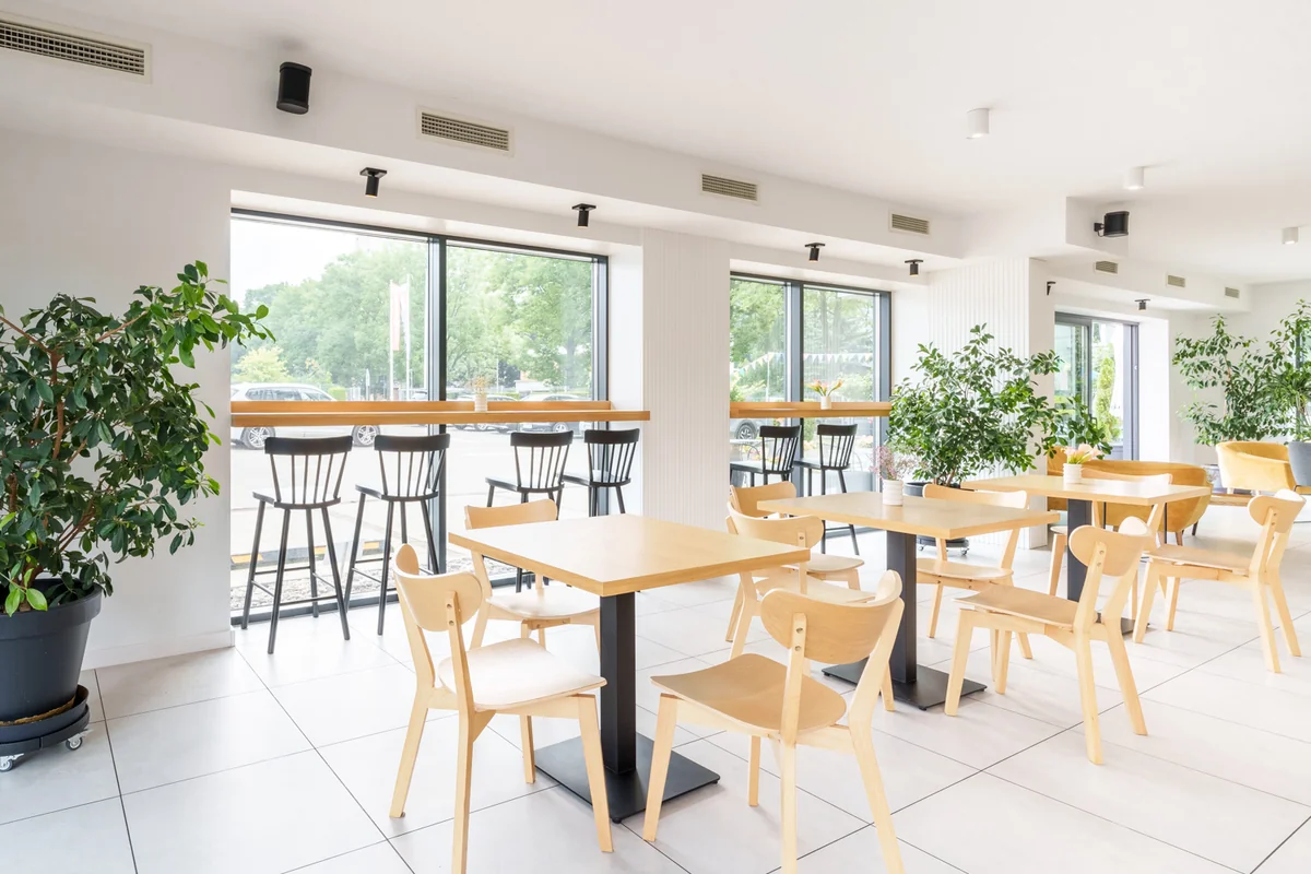Kawiarnia na krakowskich Azorach - Szlaban Cafe — zdjęcie 2